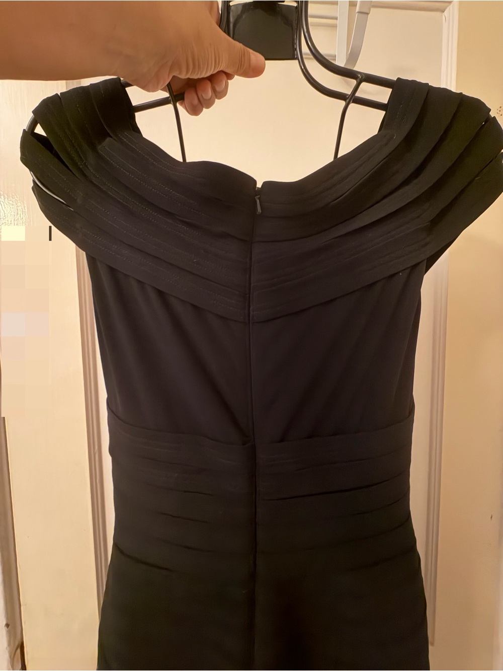 Tadashi Shoji Black Cap-Sleeve Ruched Sheath Dress - Picture 4 of 8